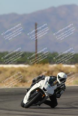 media/Oct-17-2024-Racers Edge (Thu) [[f51934c085]]/B Group/Session 4 (Turn 16)/
